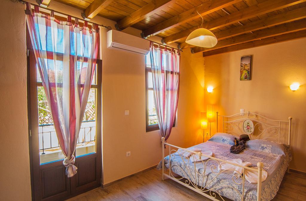 Asikiko Suites Rethymno  Bilik gambar